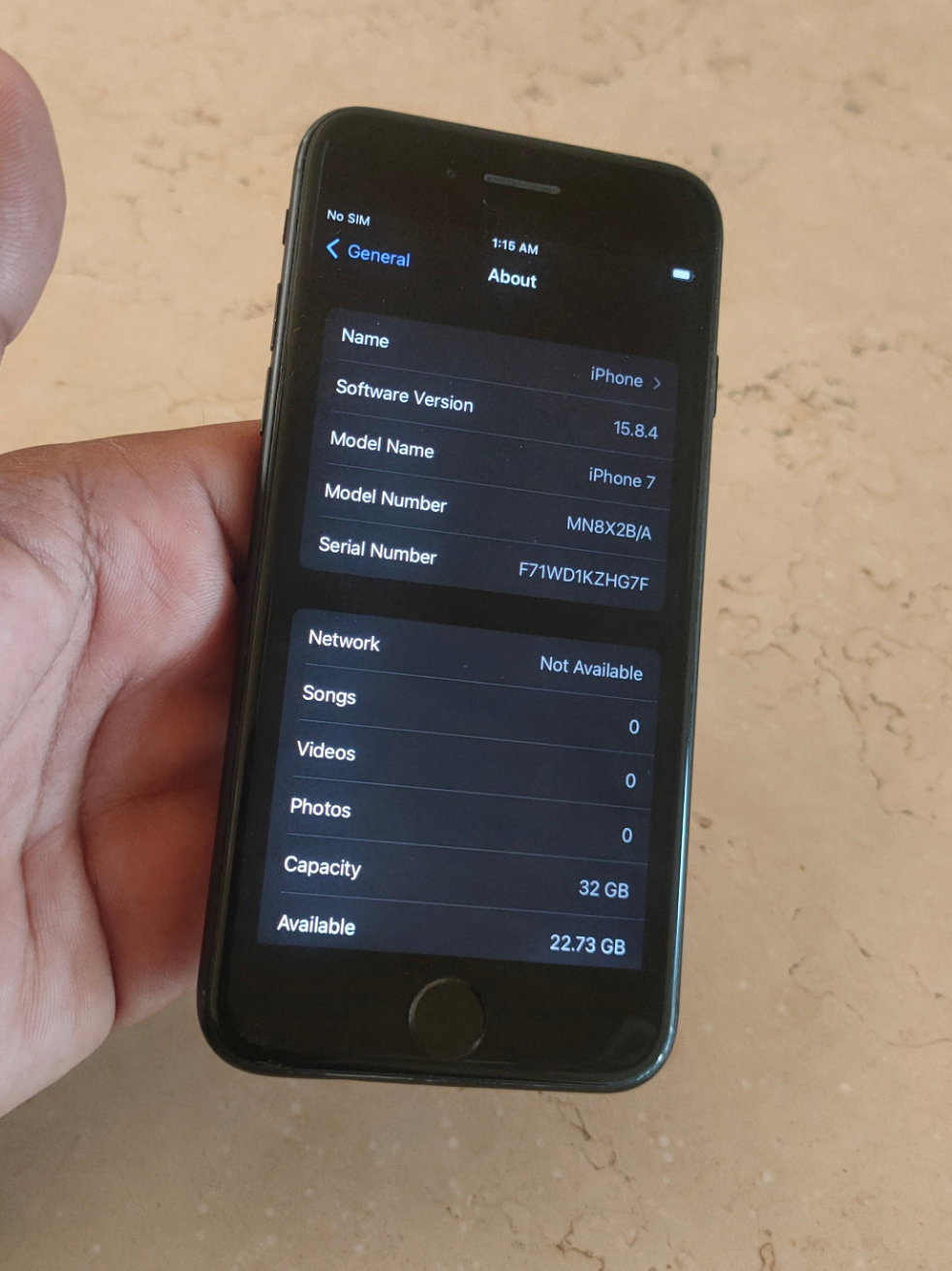 Iphone 7- 32gb Black used Excellent condition fully functional all sencer working well